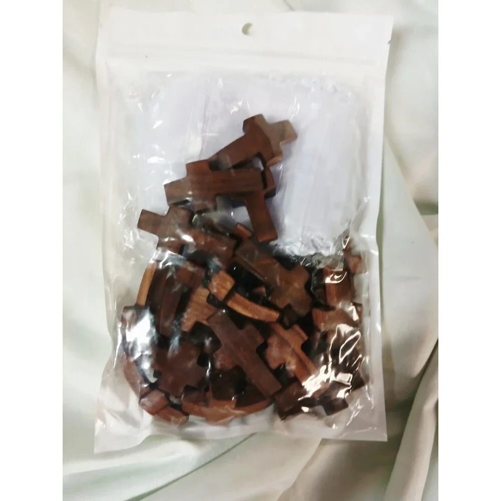 Christianity Wooden Crosses Lot w/ White Organza Drawstring Gift Bags